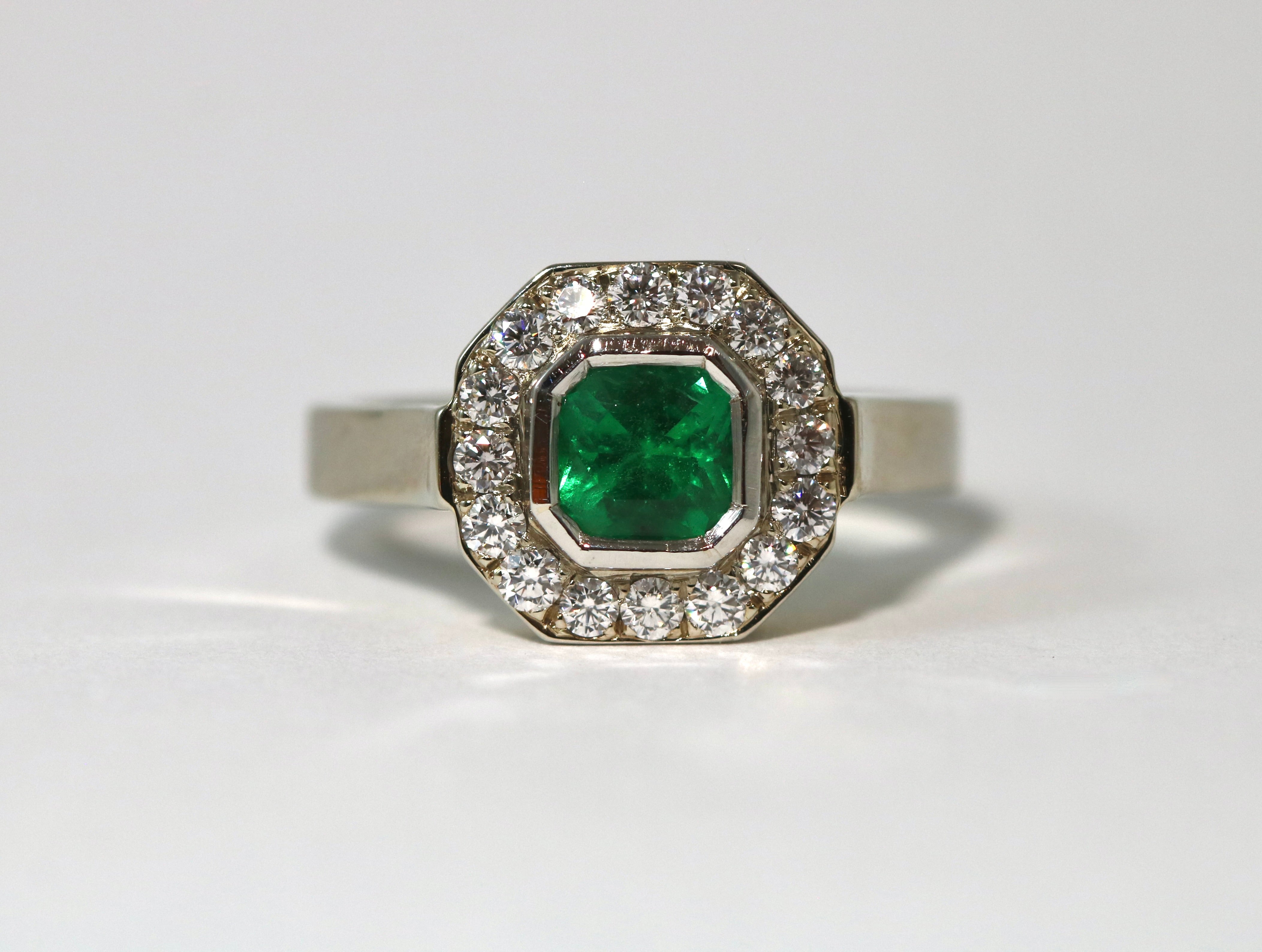 Emerald & Diamond Ring