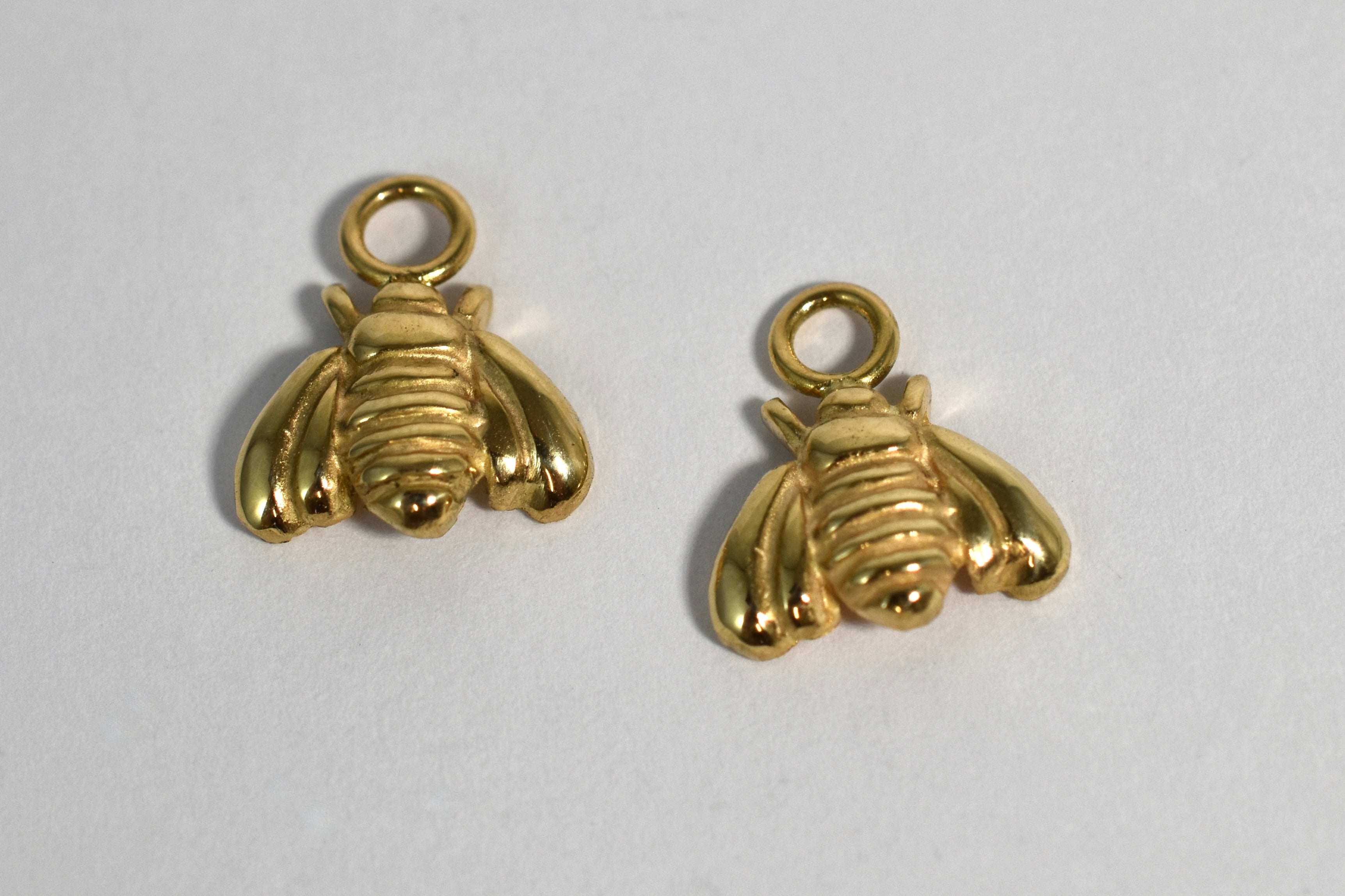 18 karat baby bee drops