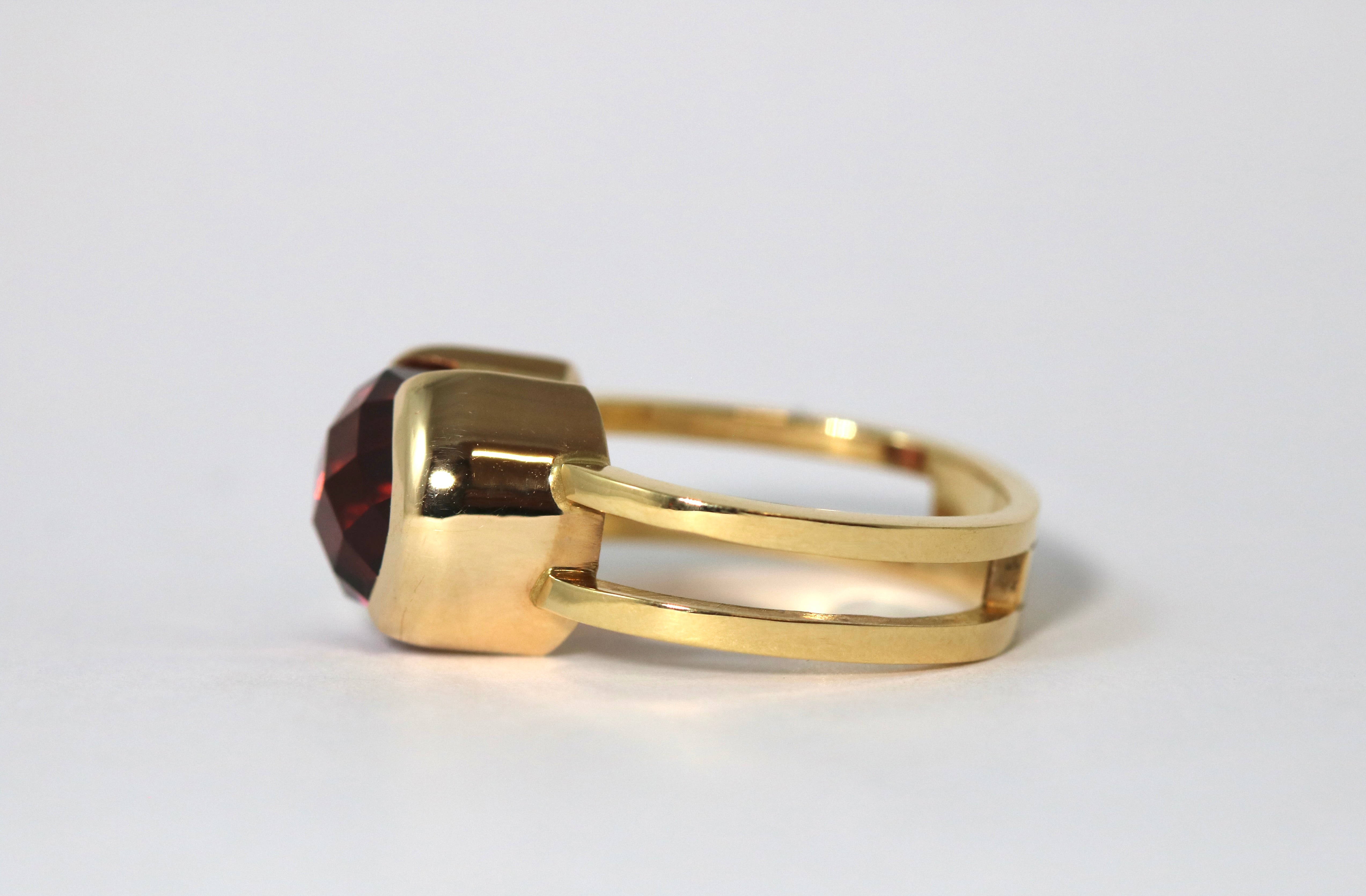 Tourmaline Split Shank Ring