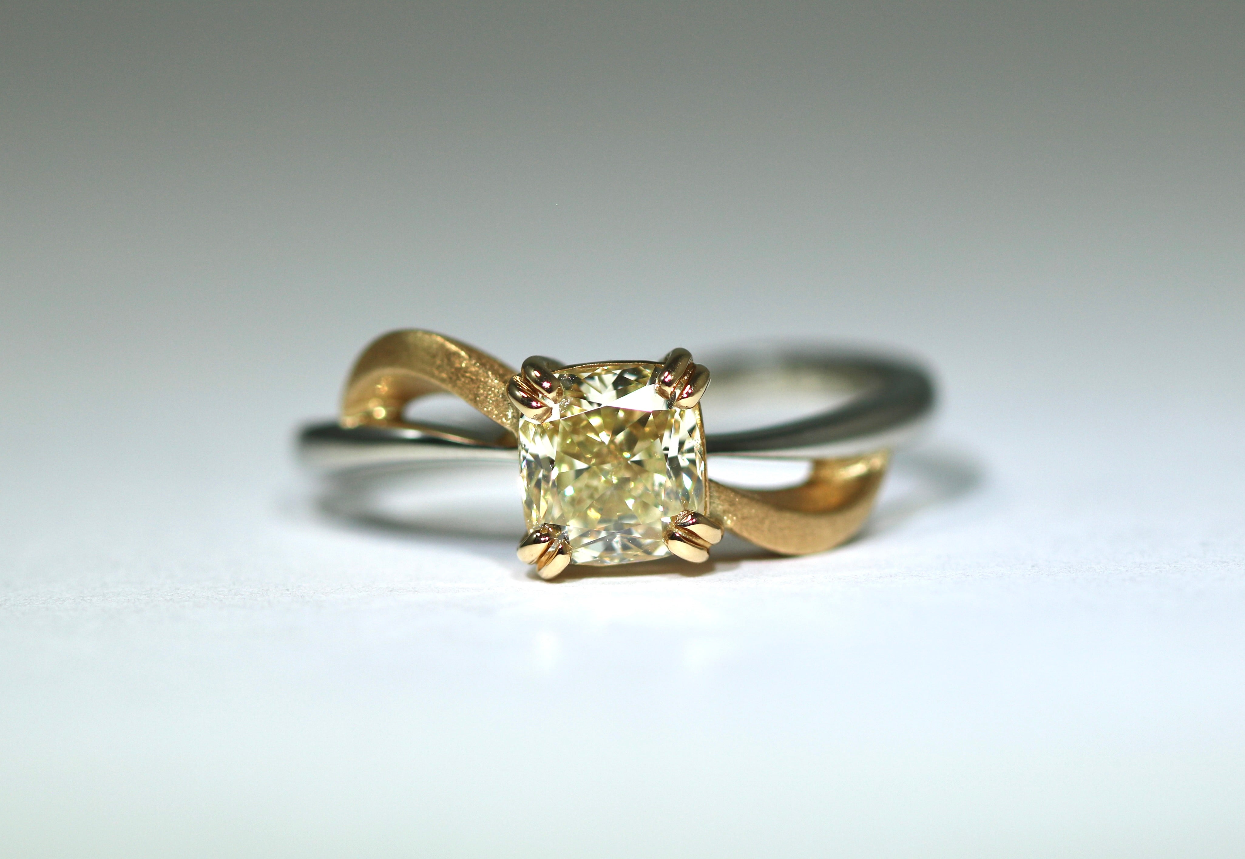 Natural Yellow Diamond Wave Ring