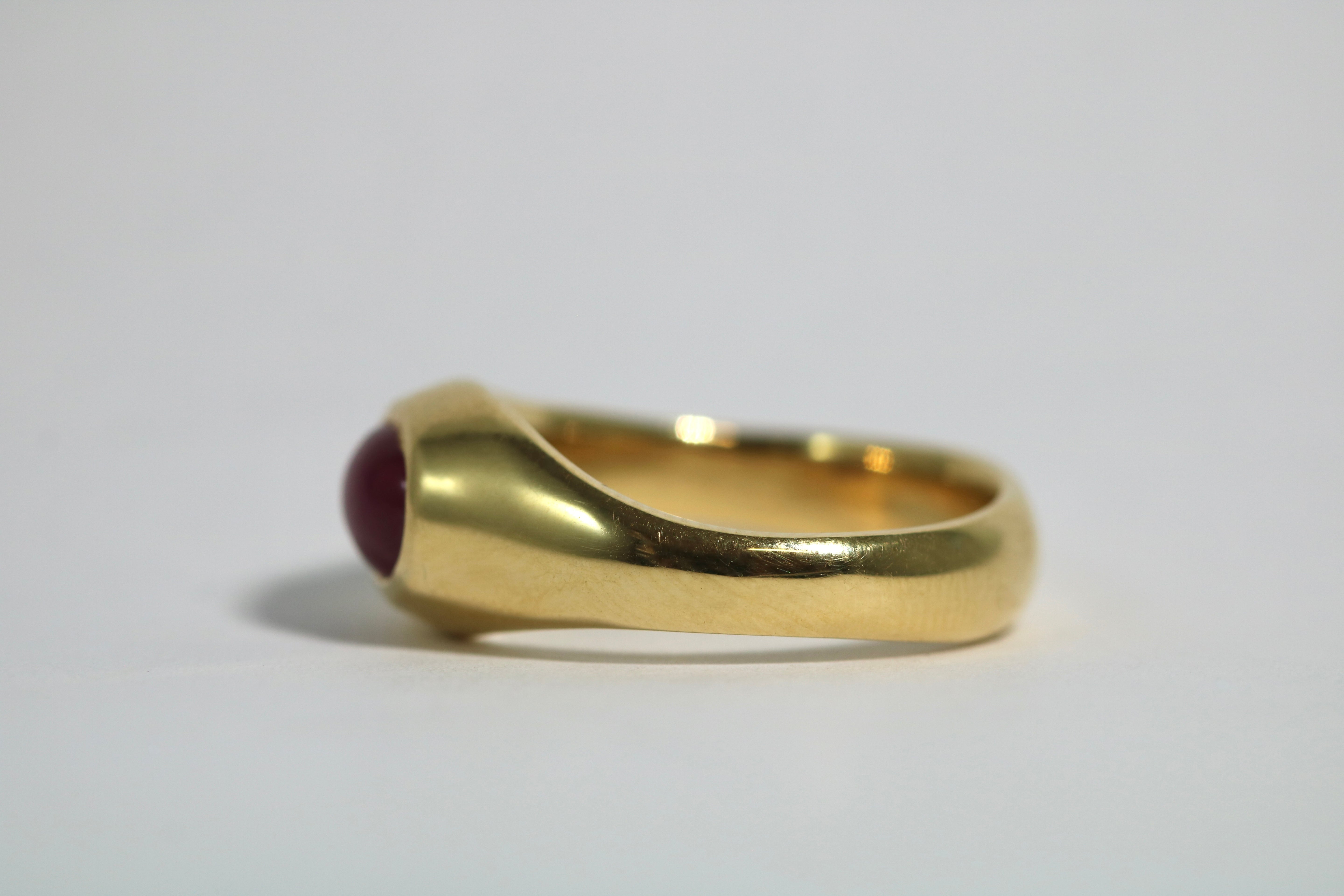 Star Ruby Signet