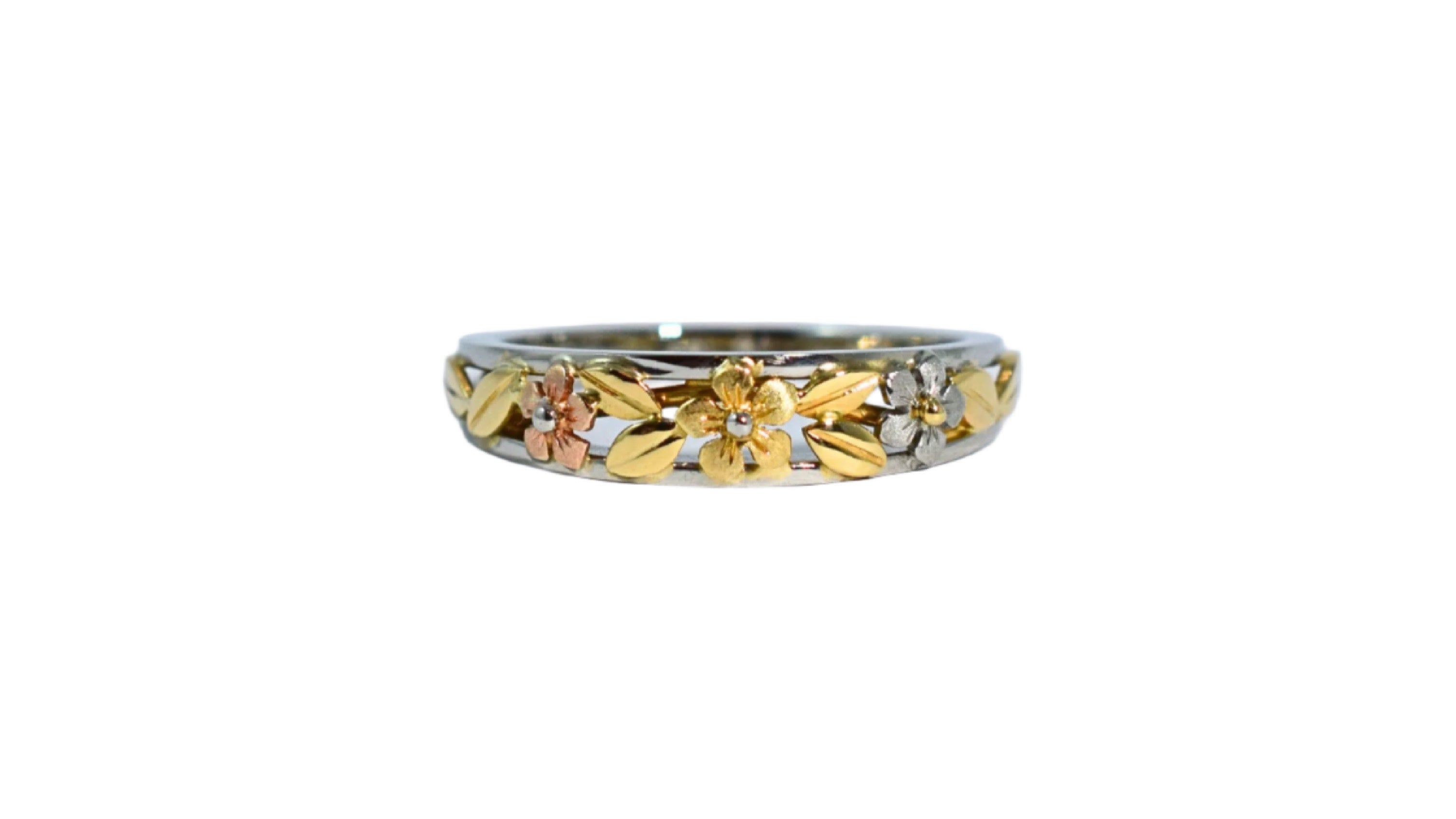 Fine Tapered Forget-Me-Not Ring