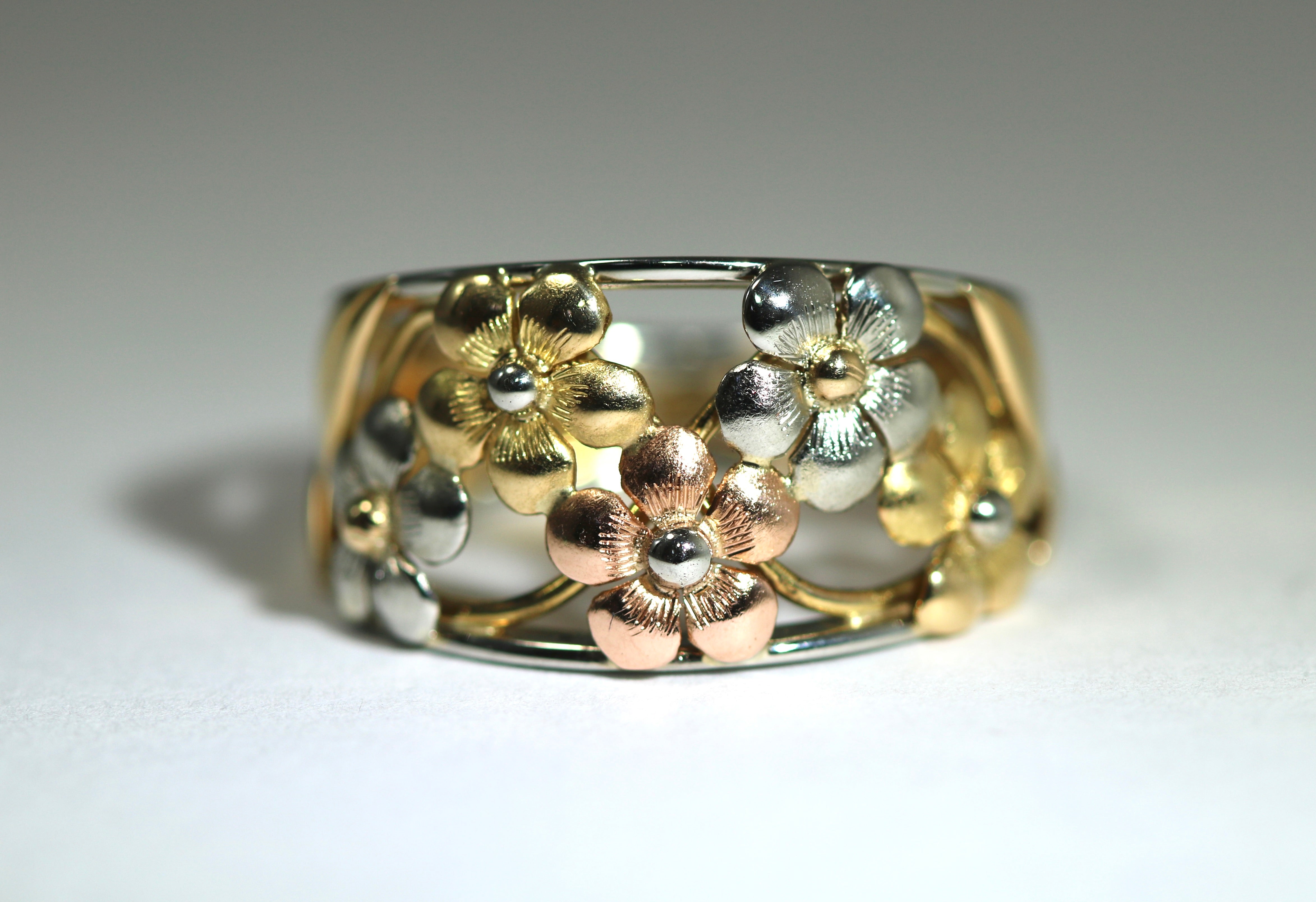 Wide Tapered Forget-Me-Not Ring