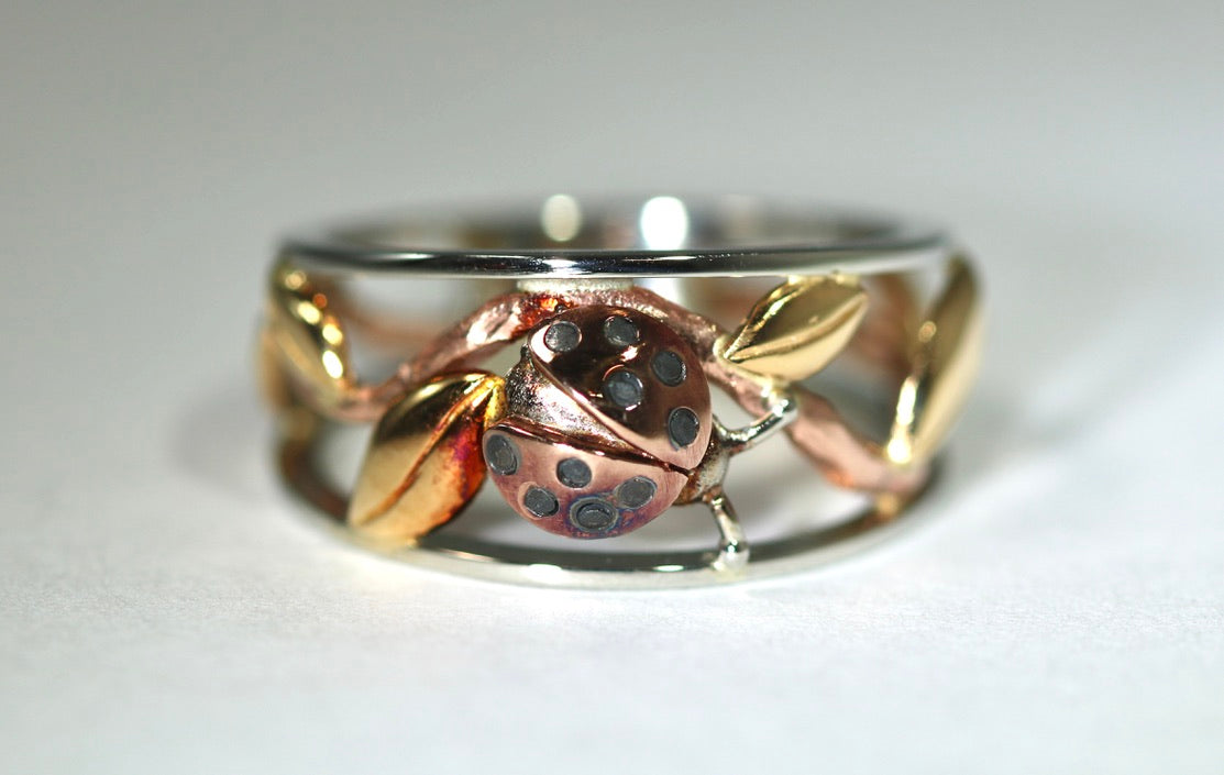 Ladybug & Leaf Ring
