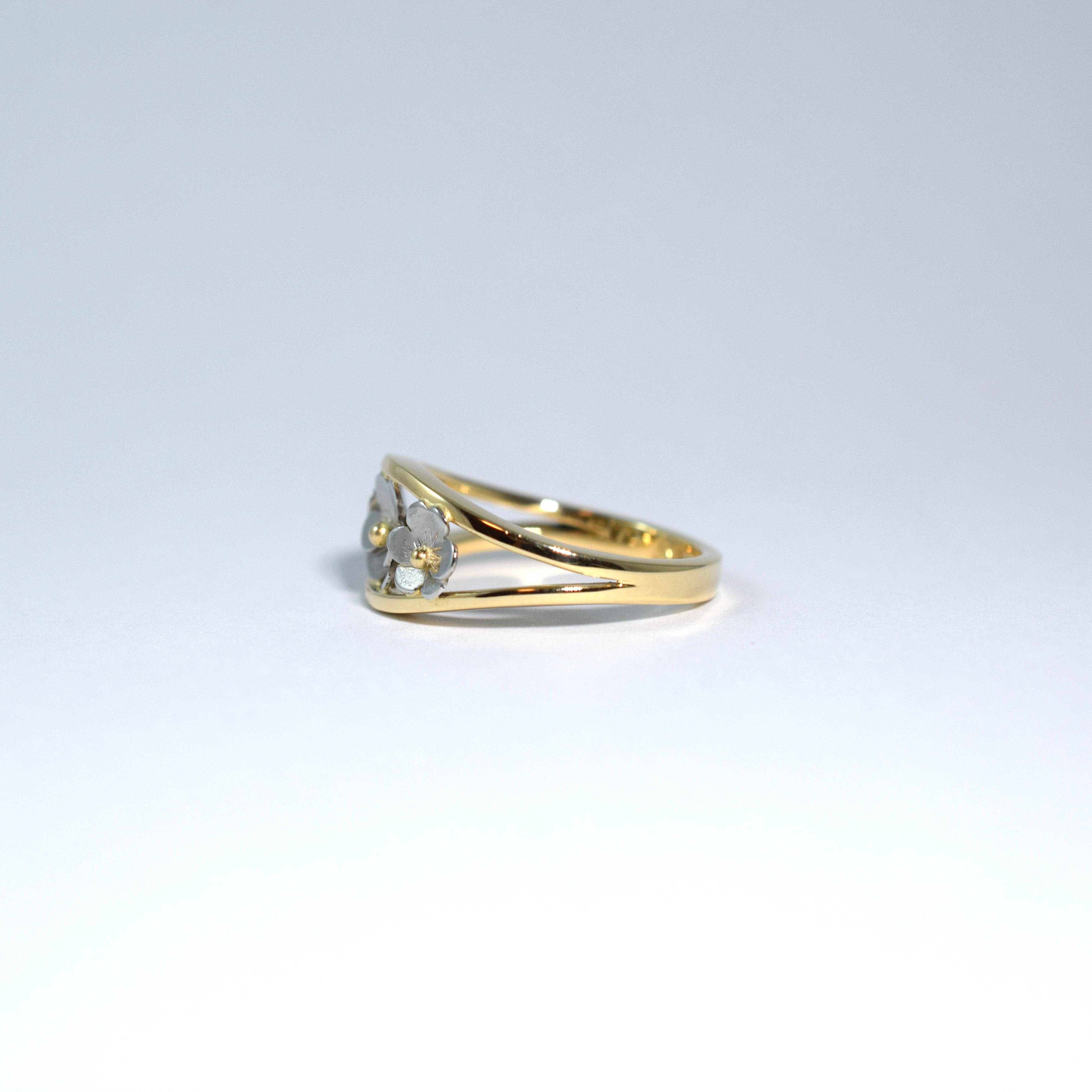 Pansy Ring