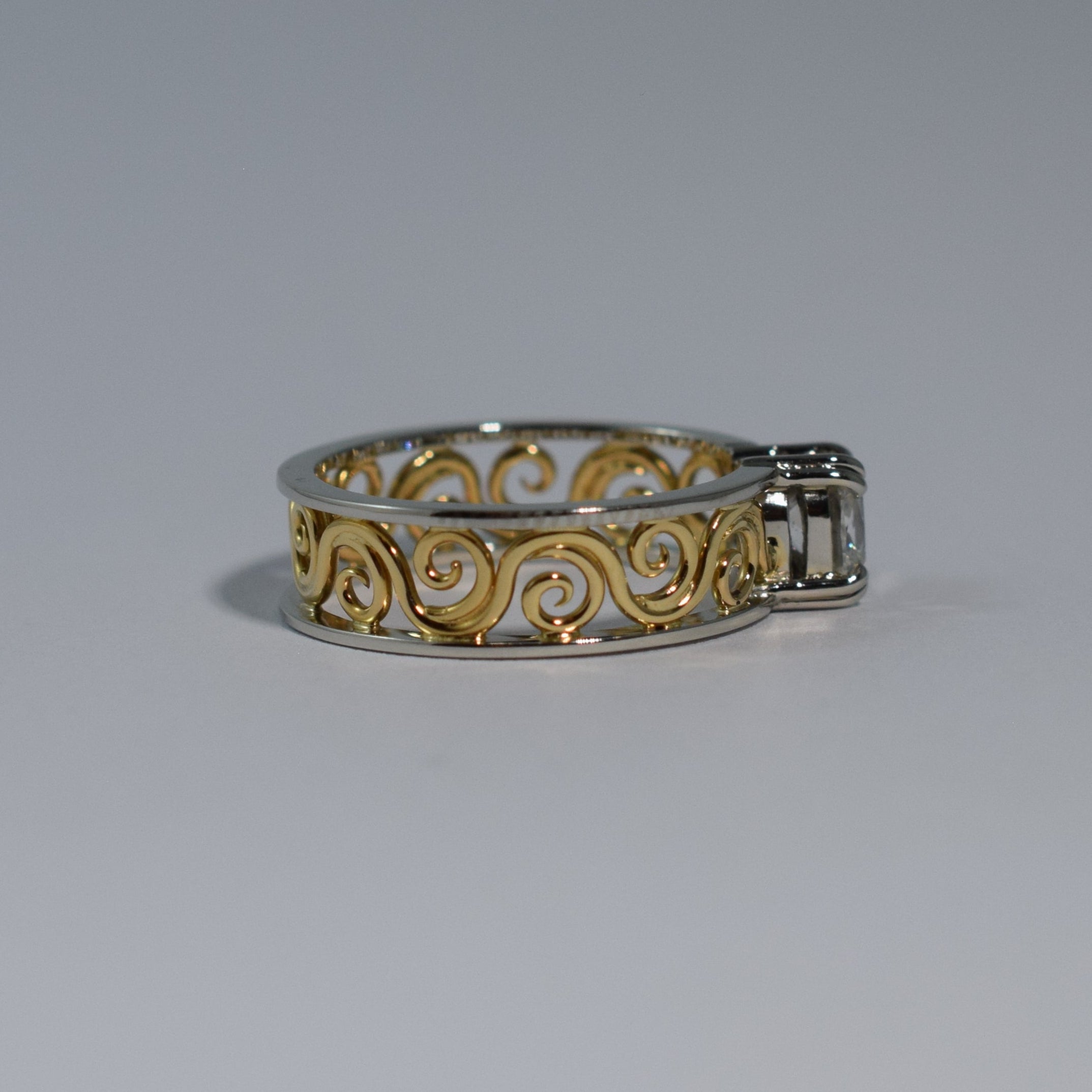 Solitaire Diamond Arabesque Ring