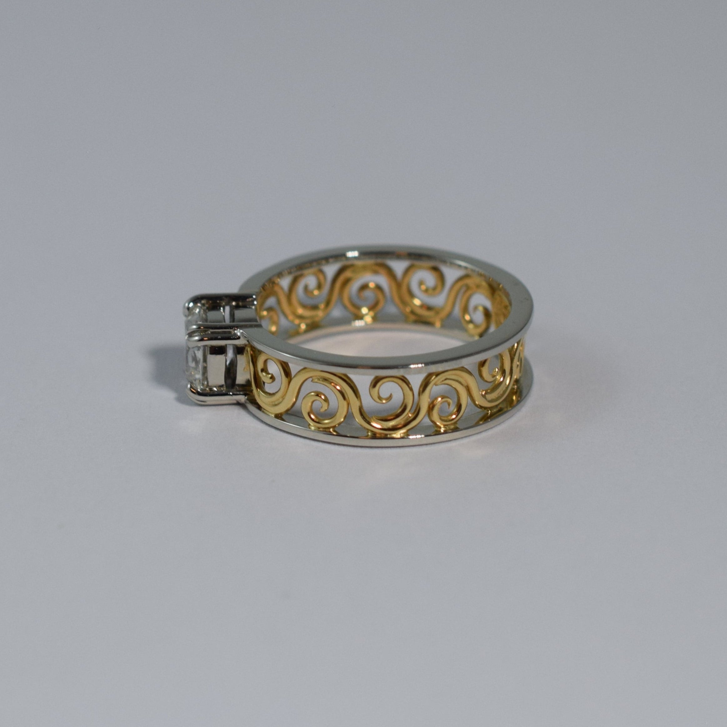 Solitaire Diamond Arabesque Ring