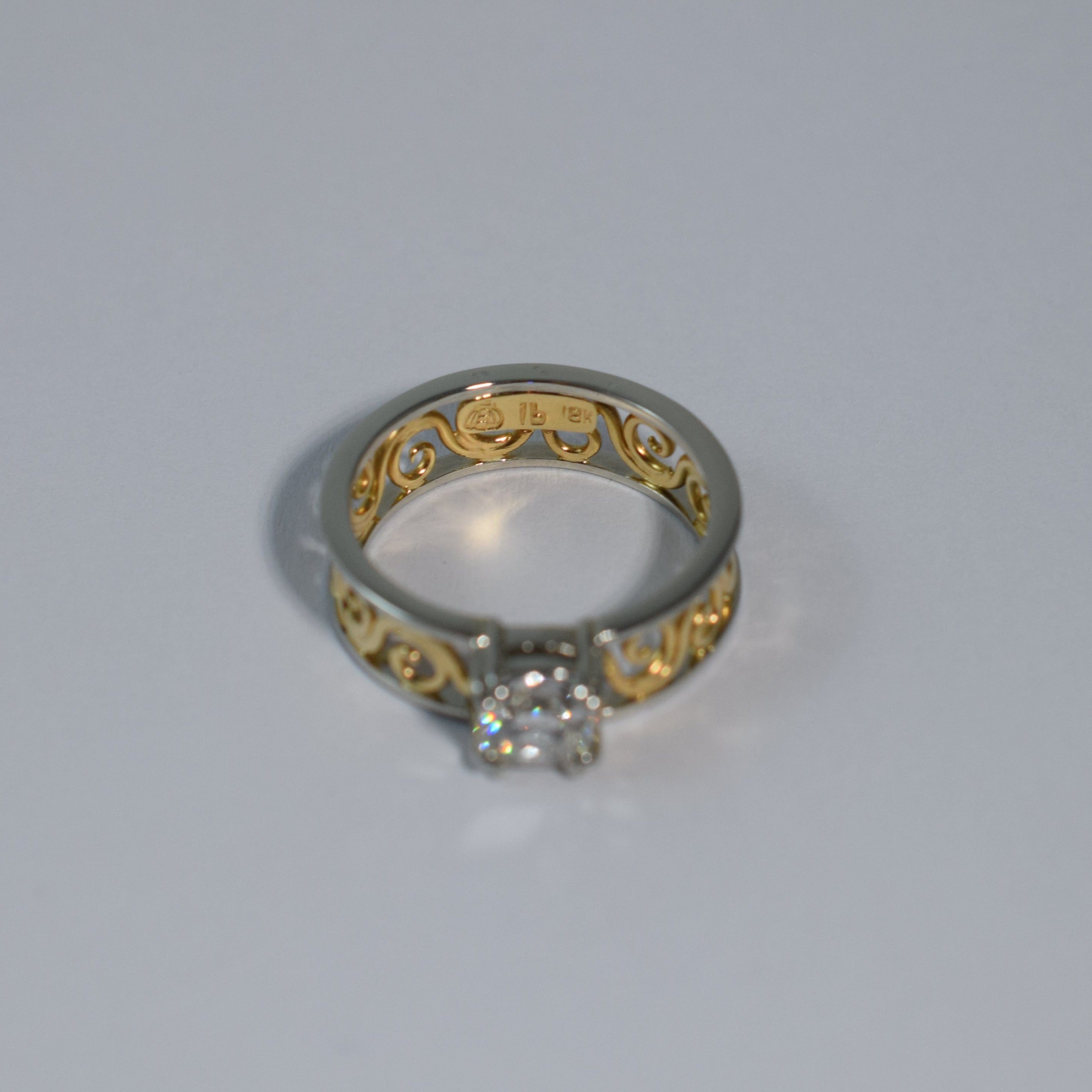 Solitaire Diamond Arabesque Ring