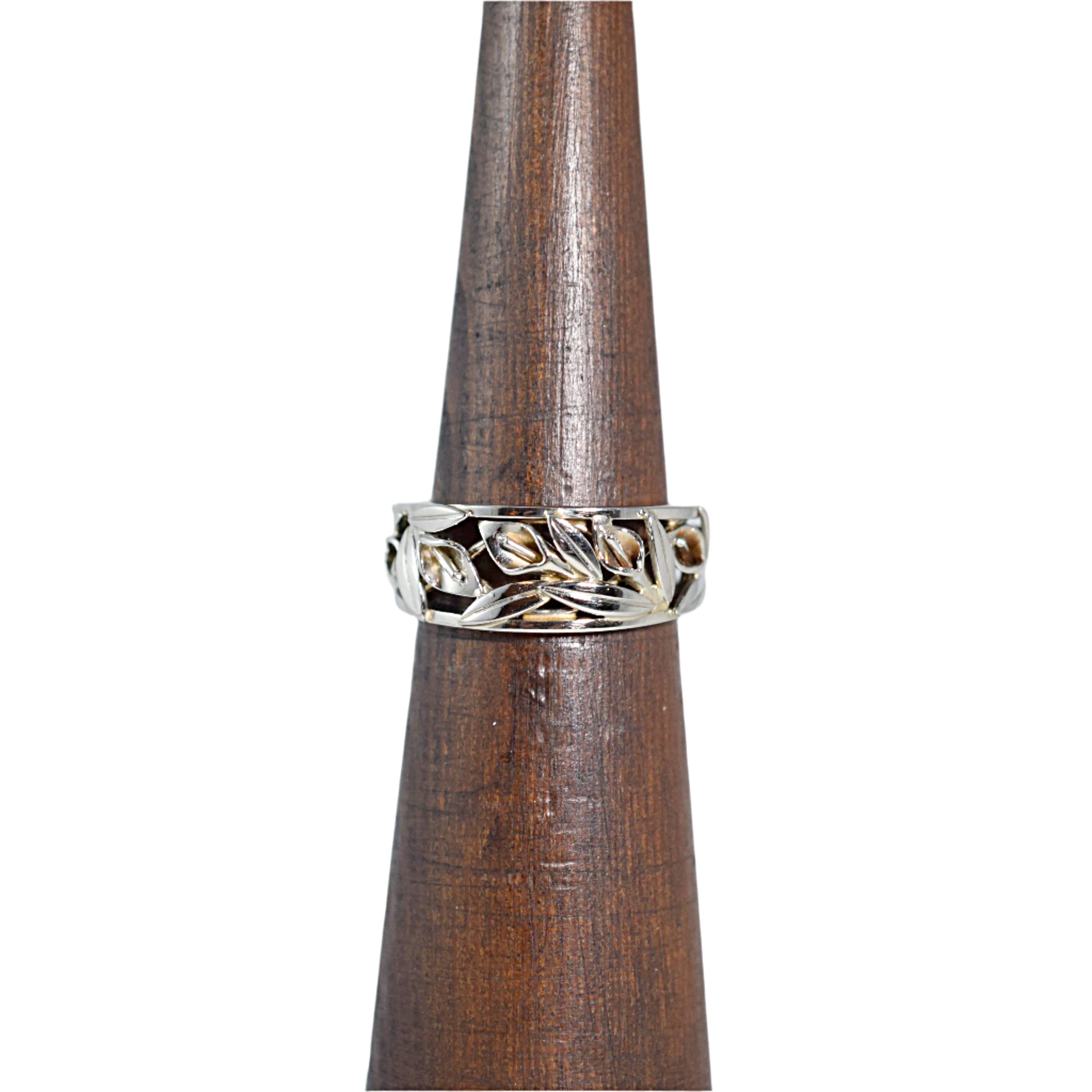 All White Tapered Calla Lily Ring