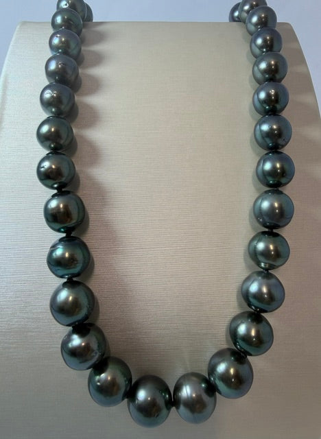 Pearl Necklace