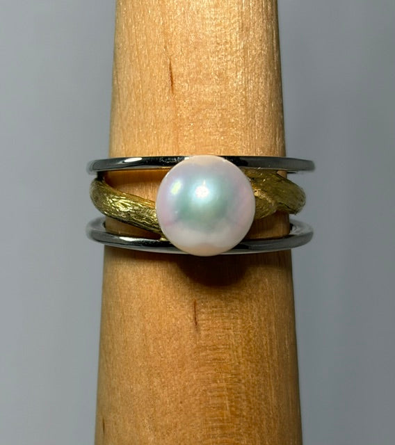 Pearl Ring